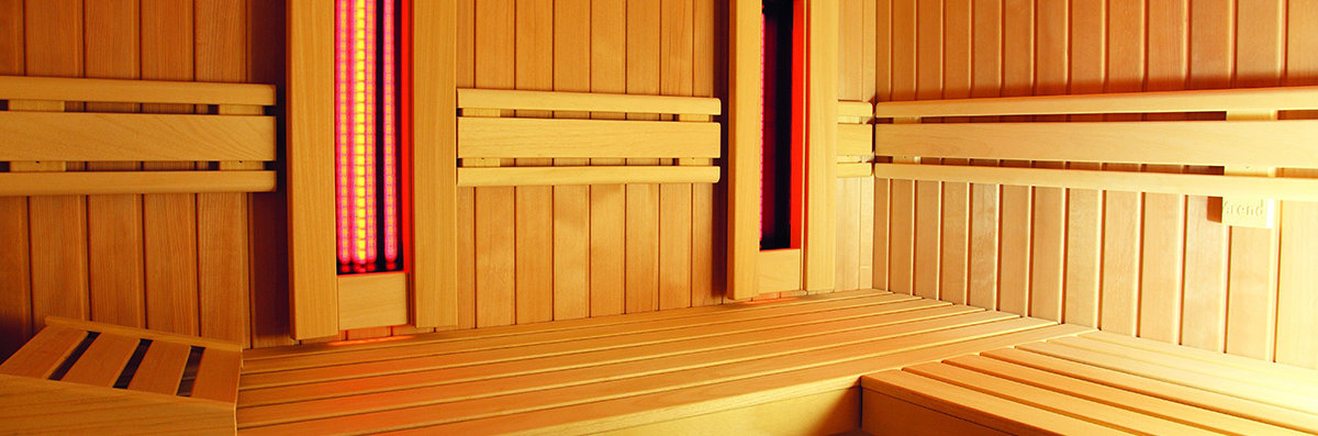Het interieur van een infrarood sauna.