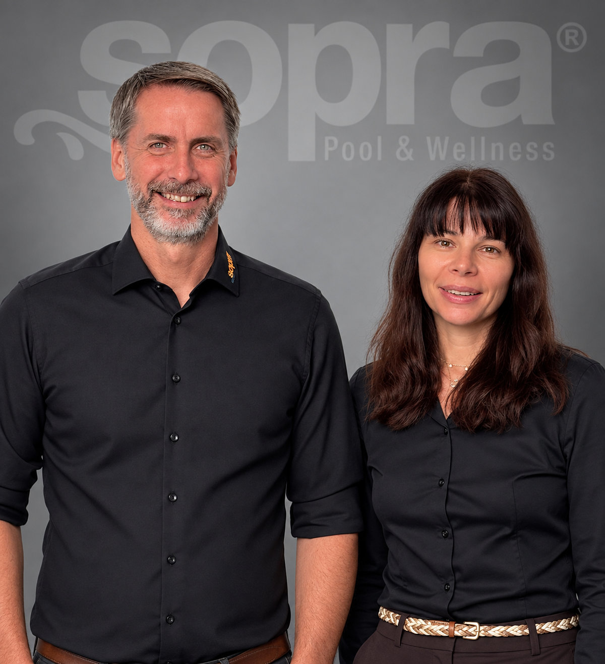 Portraitbild von einem Mann und einer Frau.